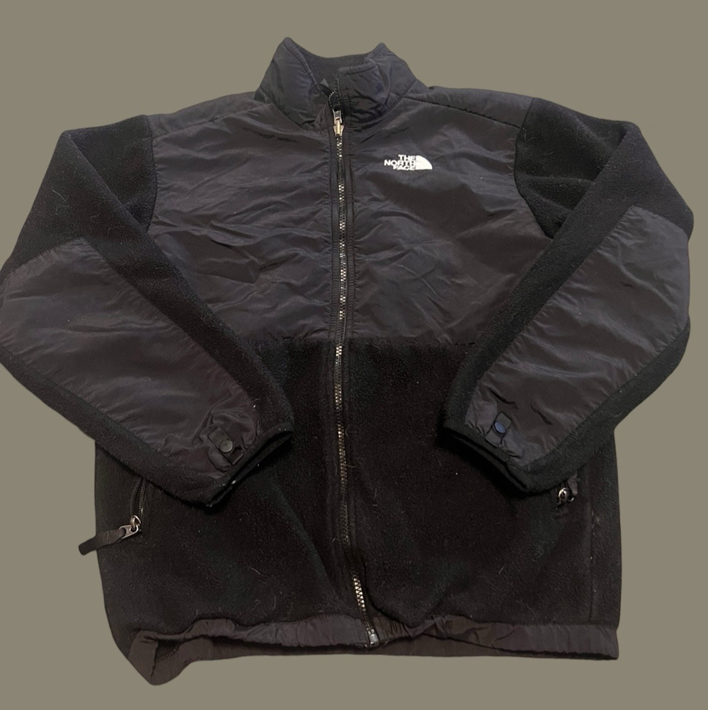 THE NORTH FACE Denali Fleece Jacket, Black| Boys: XL (Men's: M)